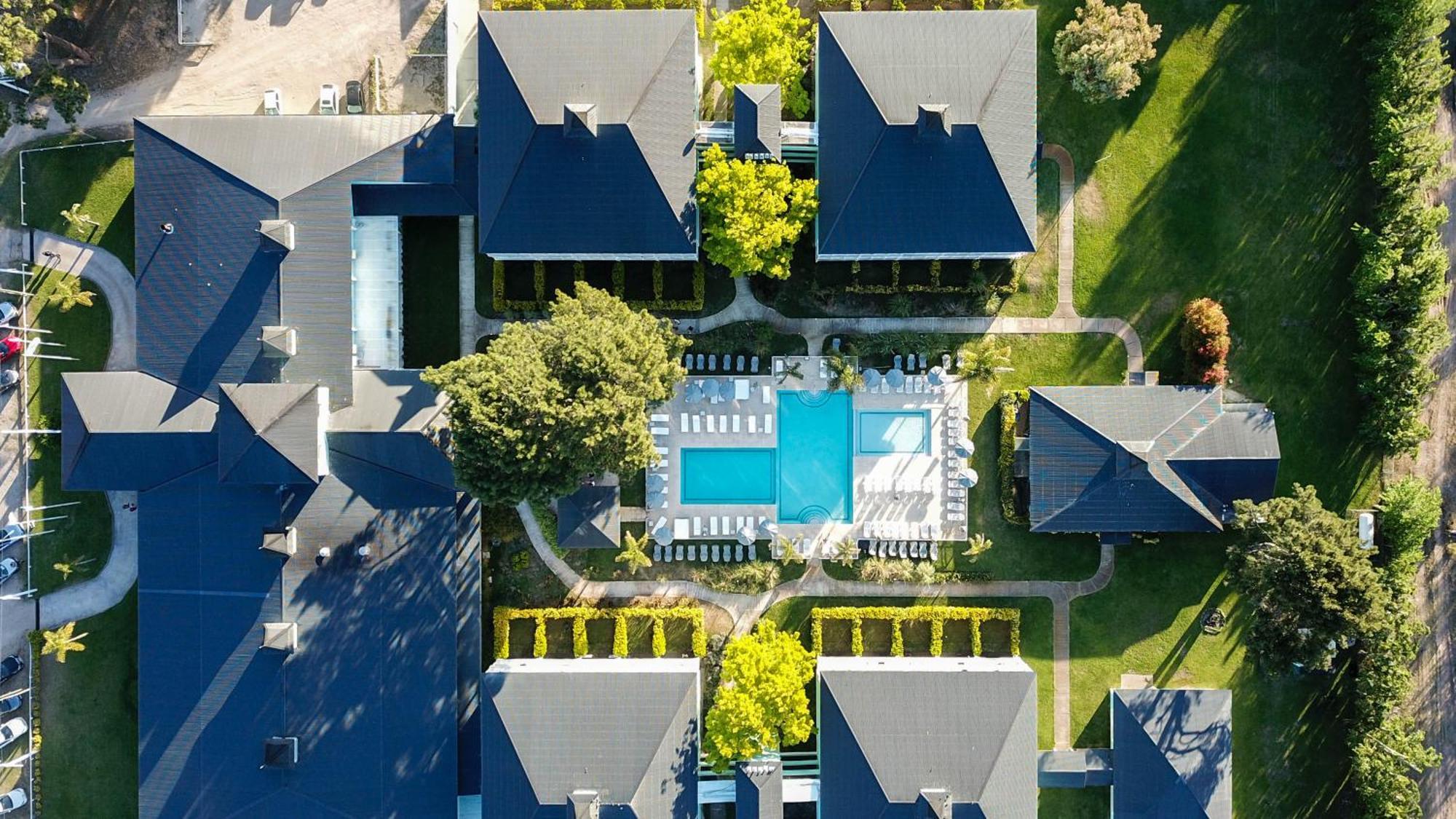 Howard Johnson Hotel & Convention Center Madariaga - Cariló Buitenkant foto